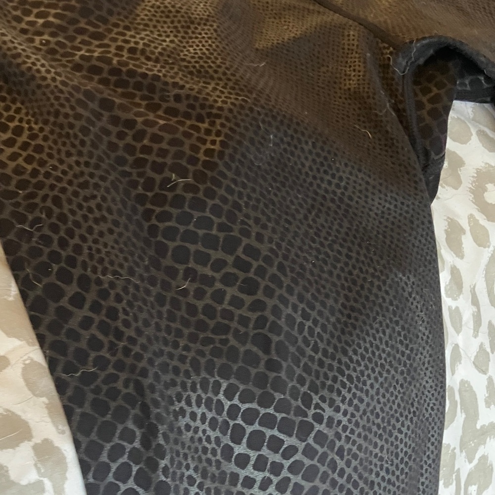 SET 3 piece Black Snake Print Leggings - Picture 11 of 16